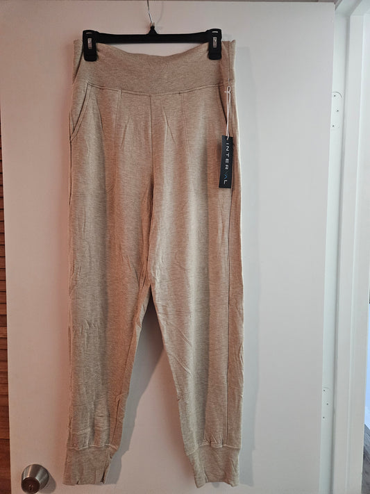 Interval Flat Front Women's Jogger in Marble Size Medium
